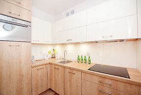 Golden Sun Apartments  - Solny