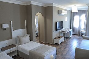 Olbios Marina Resort