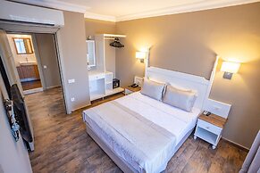 Olbios Marina Resort