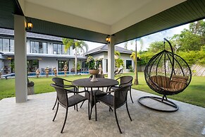 Grand Villa Luxury Holidays Phuket