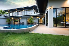 Grand Villa Luxury Holidays Phuket