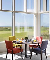 Another Place, The Machrie