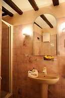 Hotel Du Fiacre
