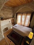 Karadut Cave Hotel