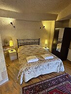 Karadut Cave Hotel