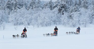 Hotelli Korpikartano