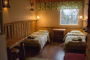 Hotelli Korpikartano