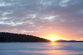 Hotelli Korpikartano