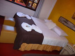 Passaros Suite Hotel