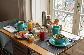 Santa Catarina FLH Suites