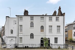 Woodbridge House Apartment