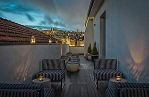 296 Heritage Apartments