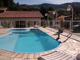 Chalés Pousada Encantos da Serra