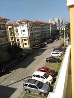 Sorrento 2BR Apartment