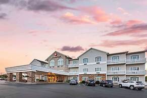 Best Western Plus Dutch Haus Inn and Suites