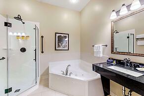 Best Western Plus Dutch Haus Inn and Suites