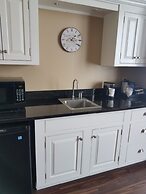 Best Western Plus Dutch Haus Inn and Suites