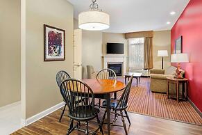 Best Western Plus Dutch Haus Inn and Suites