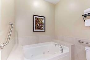 Best Western Plus Dutch Haus Inn and Suites