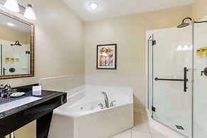 Best Western Plus Dutch Haus Inn and Suites