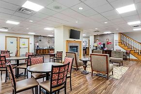 Best Western Plus Dutch Haus Inn and Suites