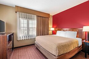 Best Western Plus Dutch Haus Inn and Suites