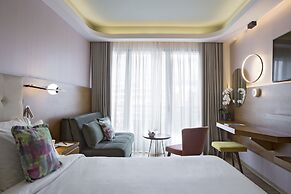 Wyndham Athens Residence