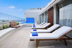 Wyndham Athens Residence