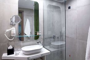 Wyndham Athens Residence