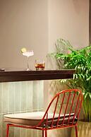 Zeus Essence Wyndham Athens Residence