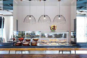 Wyndham Athens Residence