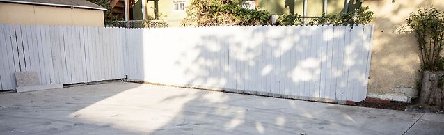 Los Angeles Extended Stay Hostel