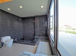 Sakura Bed and Breakfast