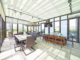 Sakura Bed and Breakfast