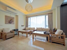 Sakura Bed and Breakfast