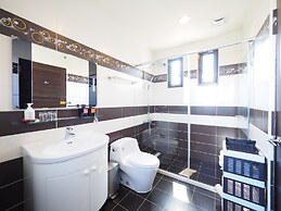 Sakura Bed and Breakfast