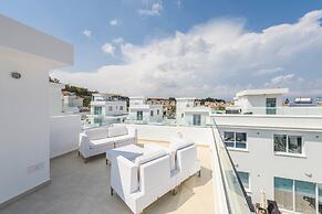 Green Bay Villa No13