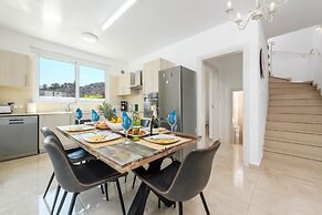 Green Bay Villa No13