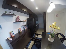 Riverfront Osis Resort Balcony