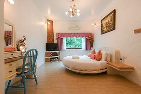 Swiss Valley Hip Resort