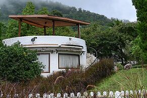 Swiss Valley Hip Resort