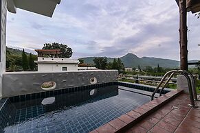 Swiss Valley Hip Resort