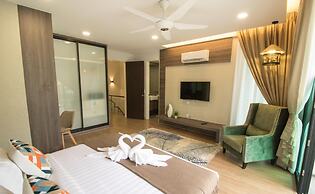 Tropical Villa Service Suite