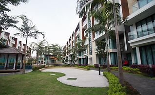 Tropical Villa Service Suite