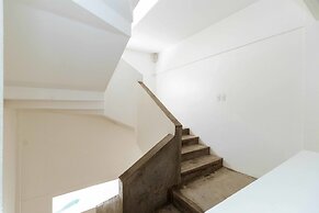 RedDoorz Plus @ Boni Avenue Mandaluyong