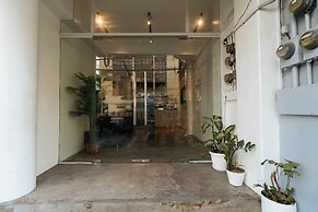 RedDoorz Plus @ Boni Avenue Mandaluyong