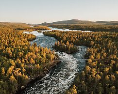 Wilderness Hotel Inari & Igloos