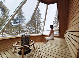 Wilderness Hotel Inari & Igloos