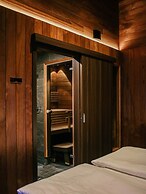 Wilderness Hotel Inari & Igloos