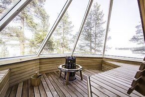 Wilderness Hotel Inari & Igloos